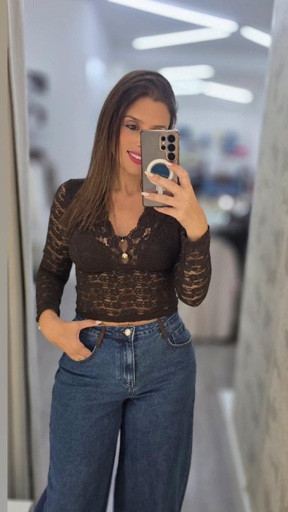 Camisola em renda