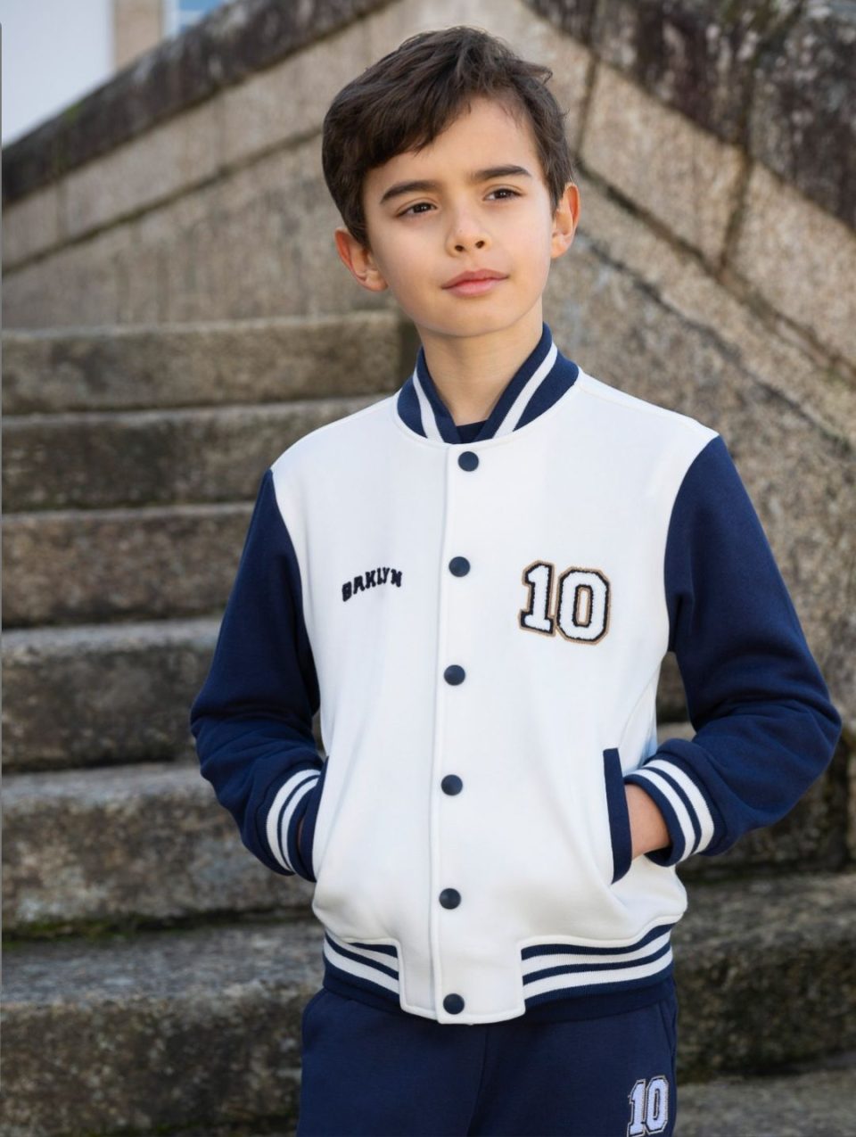 Bomber branco e azul